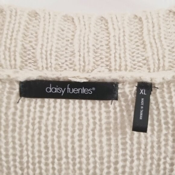 Daisy Fuentes Sweater - Picture 2 of 4